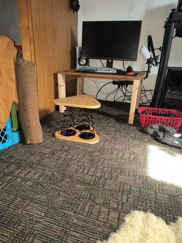 Customer photo review of Hunkerin Stool