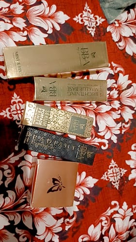 Customer photo review of Radiant Foundation