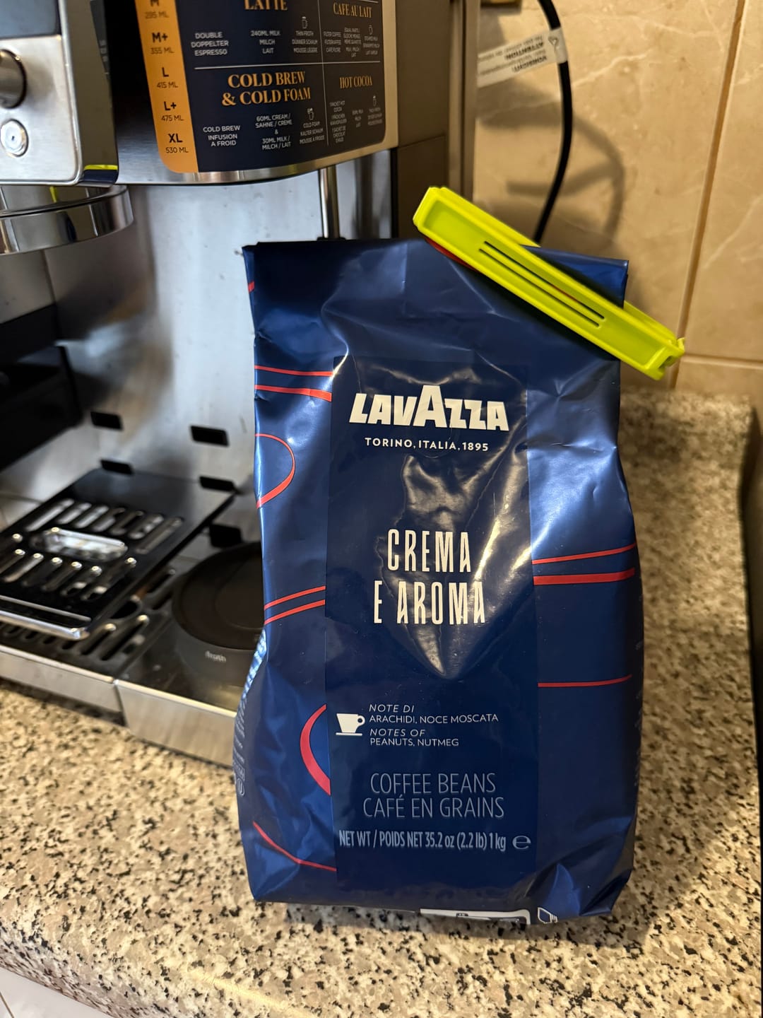 Customer photo review of Lavazza Crema e Aroma 1 kg Grano Entero