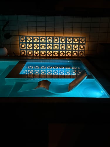 Town Square White 11 4 Breeze Block