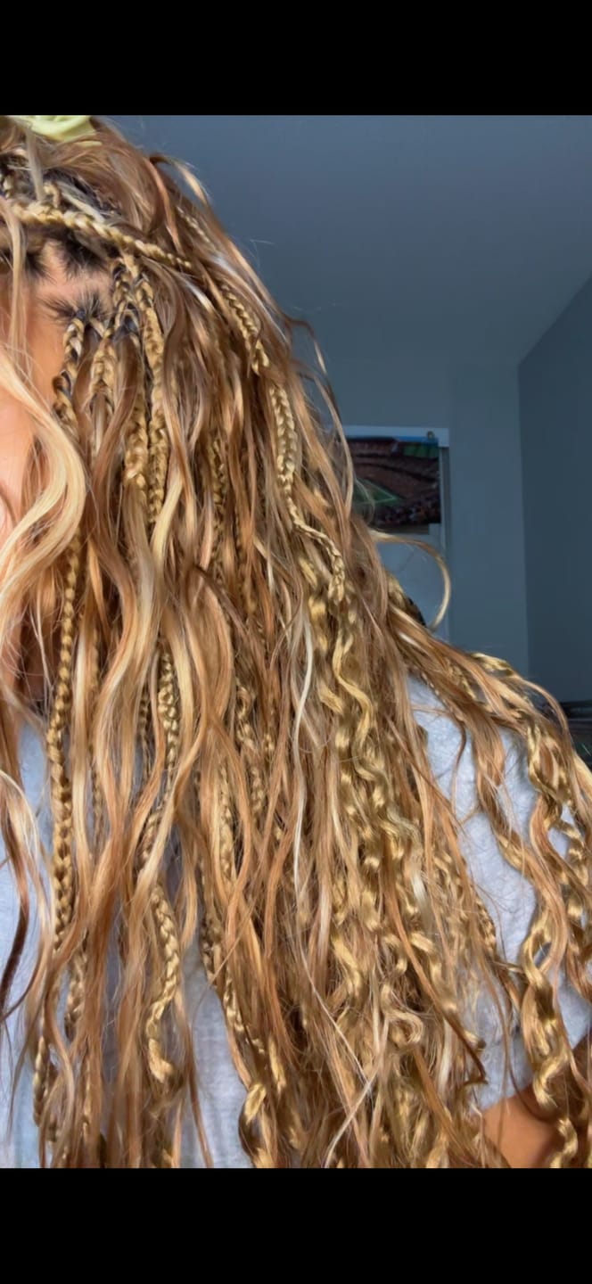 Customer photo review of #27/#30/#613 Mix Color Blend Body Wave Bulk Human Braiding Hair
