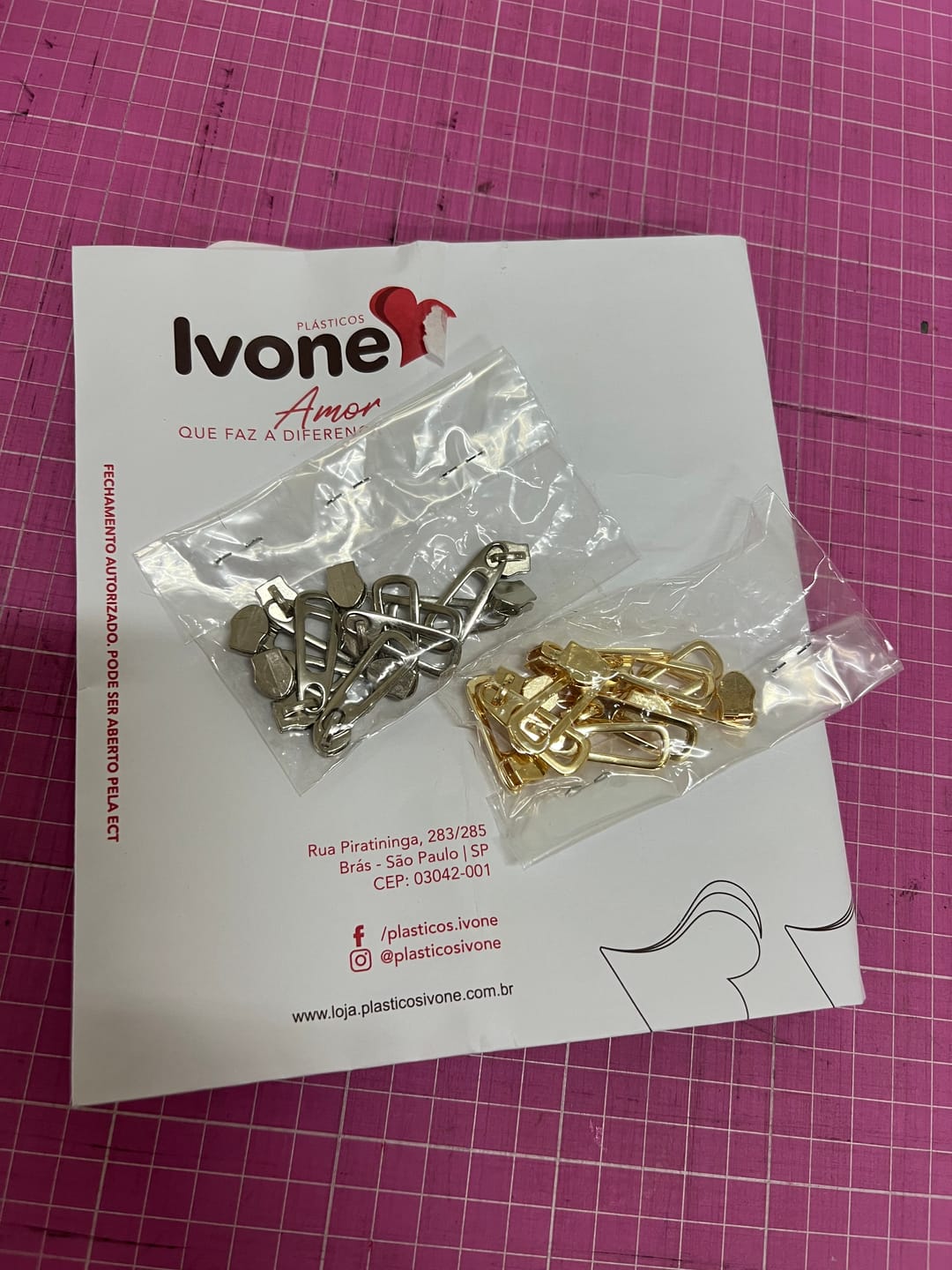 Customer photo review of PUXADOR VAZADO N°6 C/CARRINHO DOURADO 10 PEÇAS