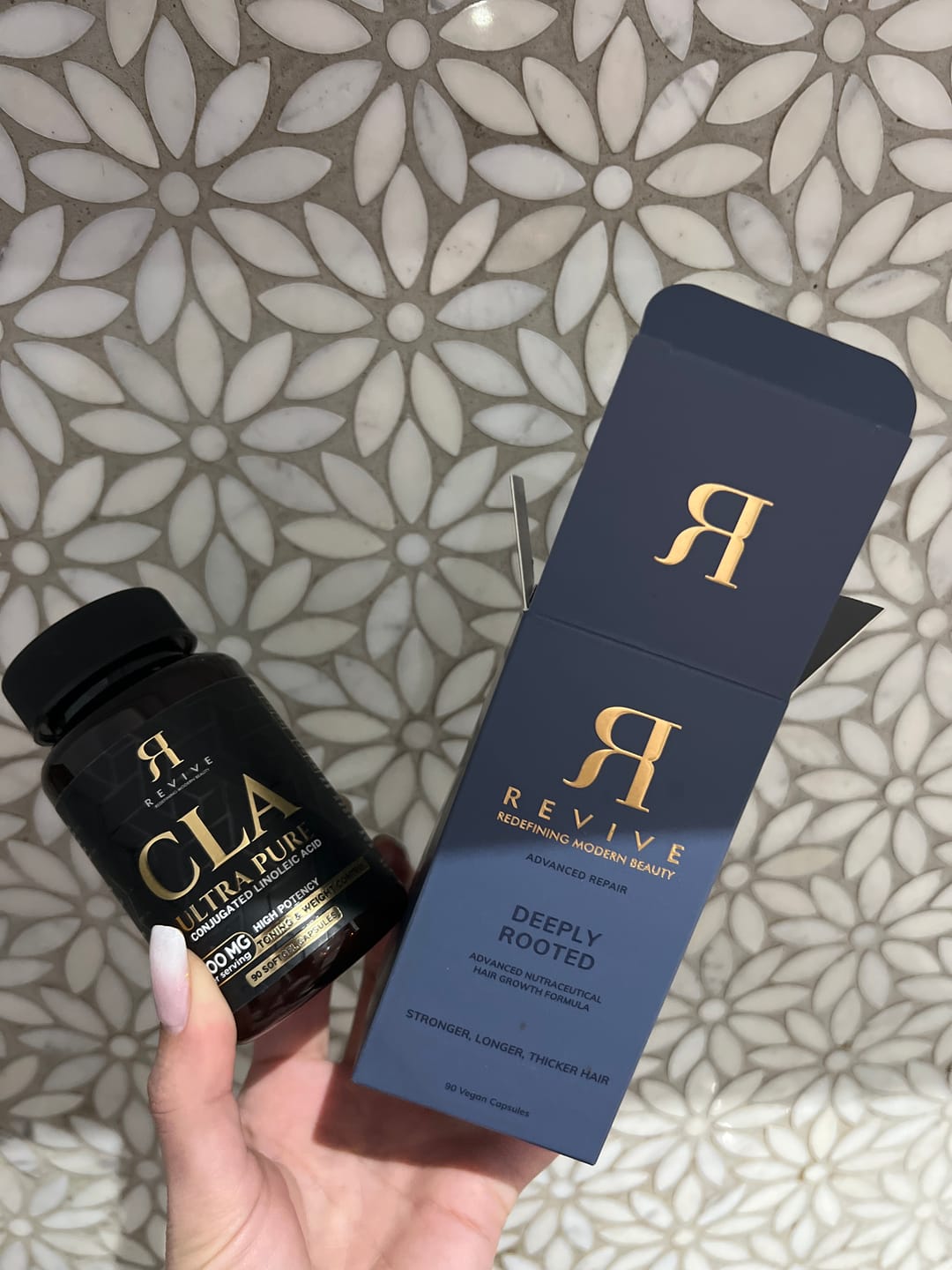 Customer photo review of DEEPLY ROOTED DUO - Advanced Nutraceutical Hair Growth Formula