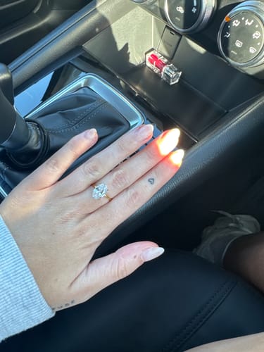 Customer photo review of Aura Ring