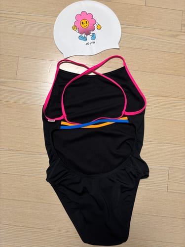 Eum review of AIRLIE ONE PIECE || Black|Pink Sorbet image 1 out of 1