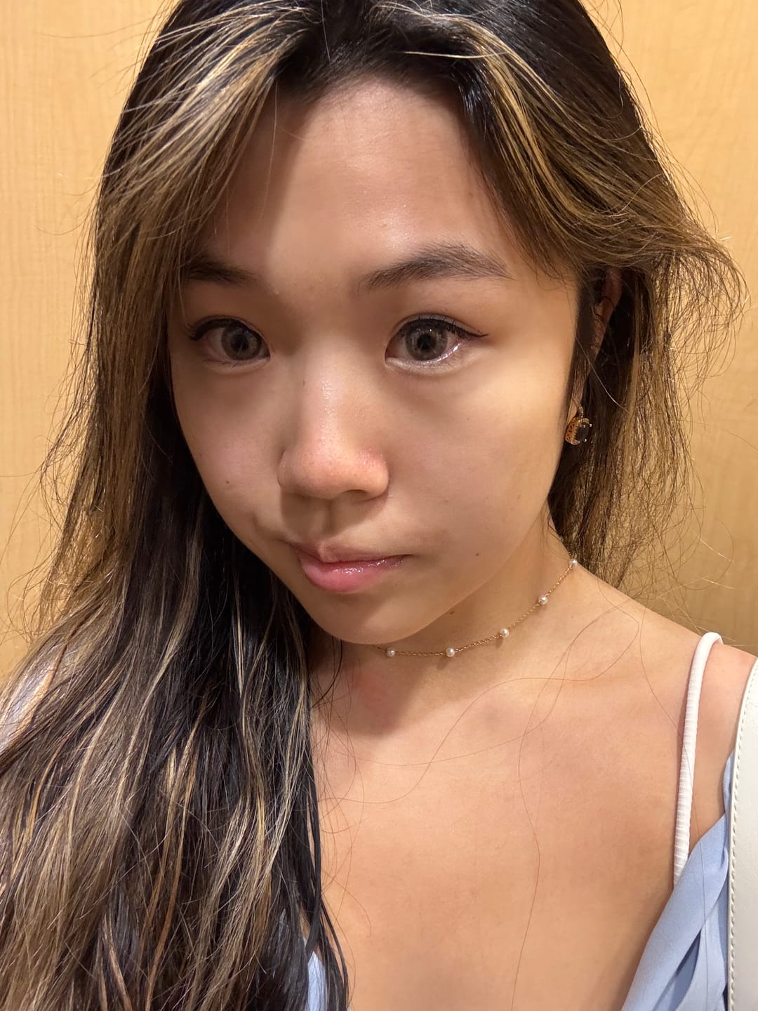 Customer photo review of Nura Pearl 18K Gold Necklace