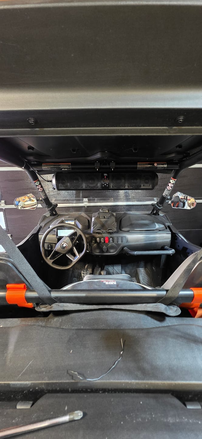 Customer photo review of 6 Speaker UTV Bluetooth Sound Bar for 1.56"-2.25" Roll Bar
