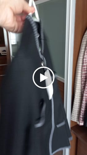 Customer video review of Burgu Şeritli Midi Siyah Ceket