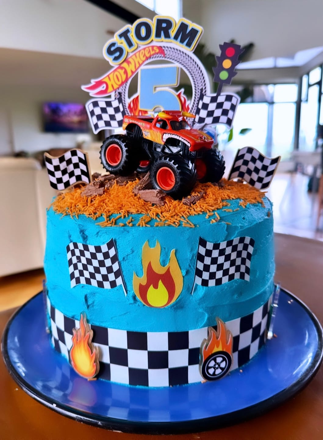 Customer photo review of Chequered pattern edible Icing Cake Wrap