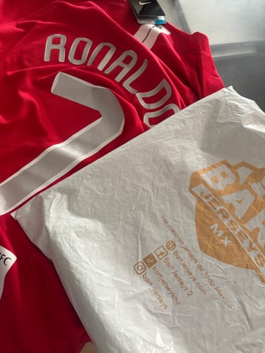 Customer photo review of Ronaldo 2008 - Manga Larga