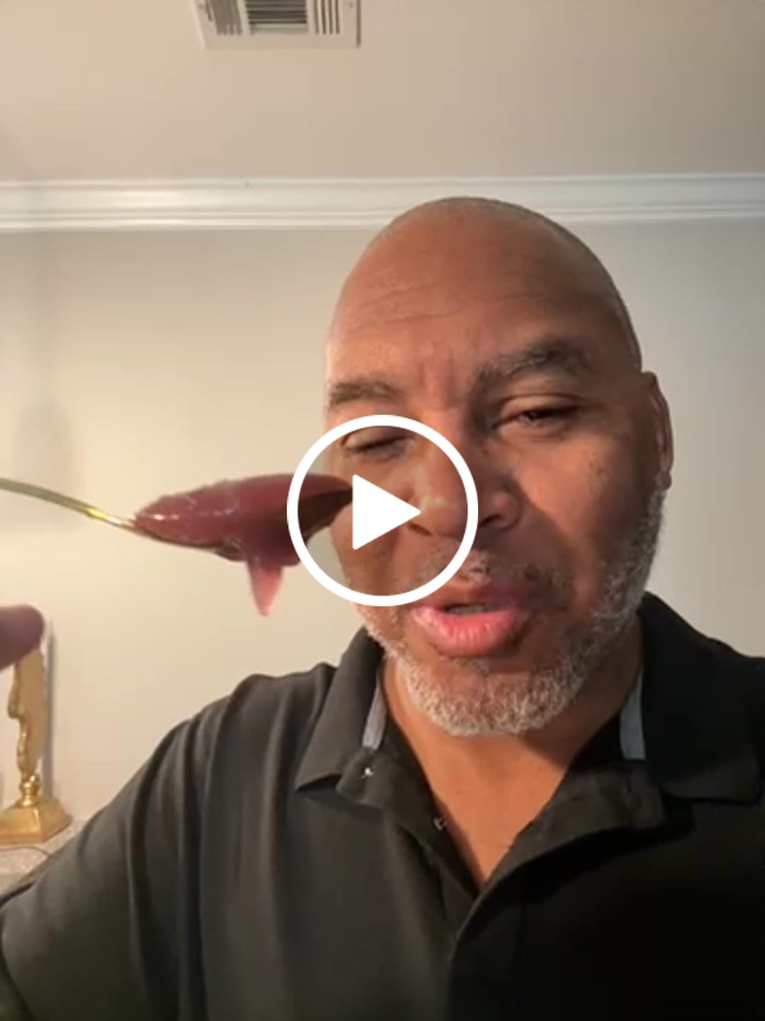 Customer video review of EXCLUSIVE PURPLE SEA MOSS GEL