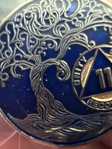 Customer photo review of 11 Year Sobriety Mint Twisted Tree of Life Gold Plated AA Recovery Medallion - Eleven Year Chip/Coin - Blue
