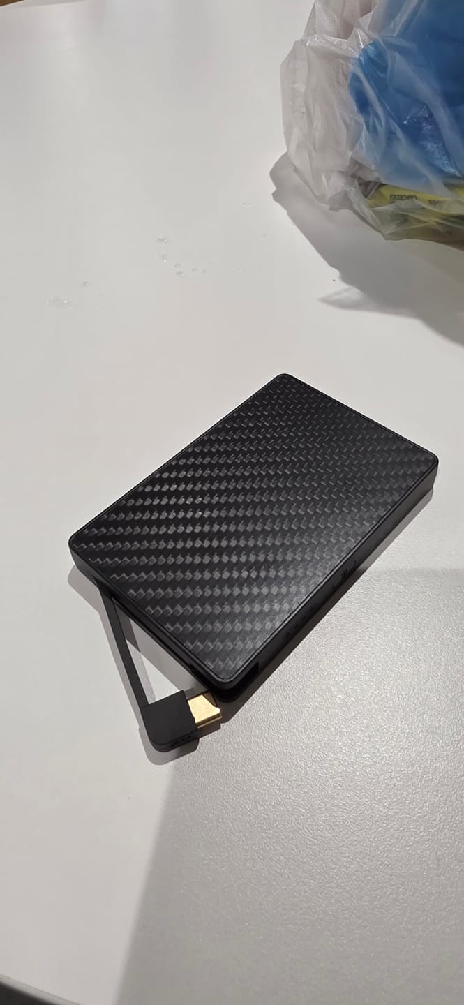 Customer photo review of Pocket 10K (10,000mAh 3A 22.5W)