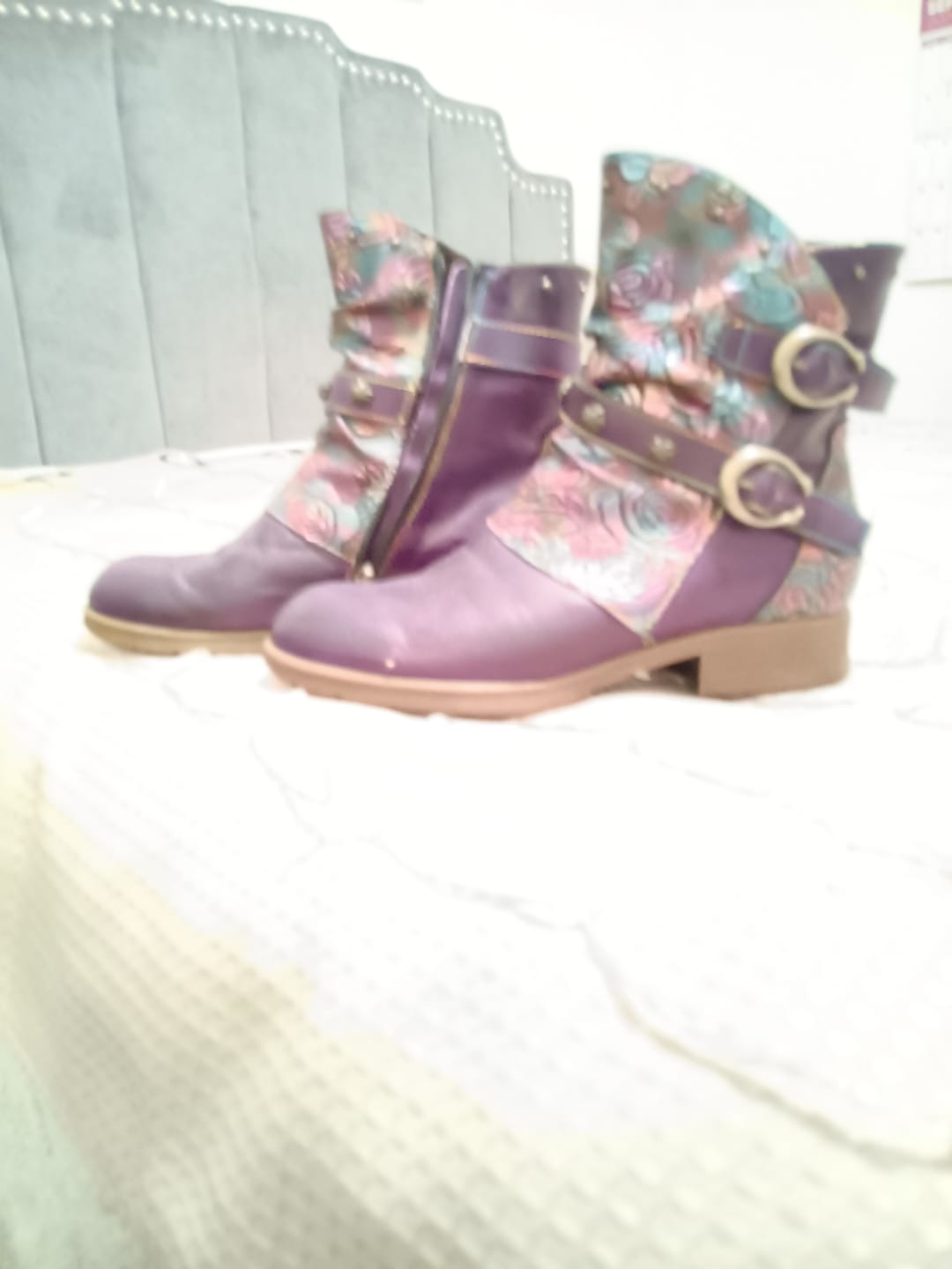 Customer photo review of Vintage Hand-embossed Leather Low Heels