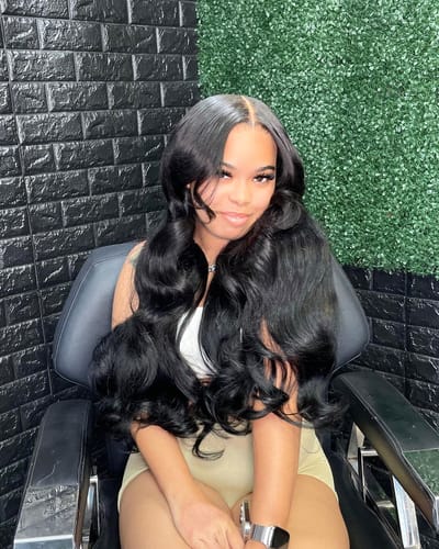 Customer photo review of Raw Hair Tiny Knots All-Pre 6x6 HD Glueless Wig Loose Body Wave