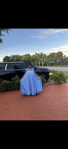 Kimberly F. review of Elior Balloon Dress | Blue image 1 out of 4