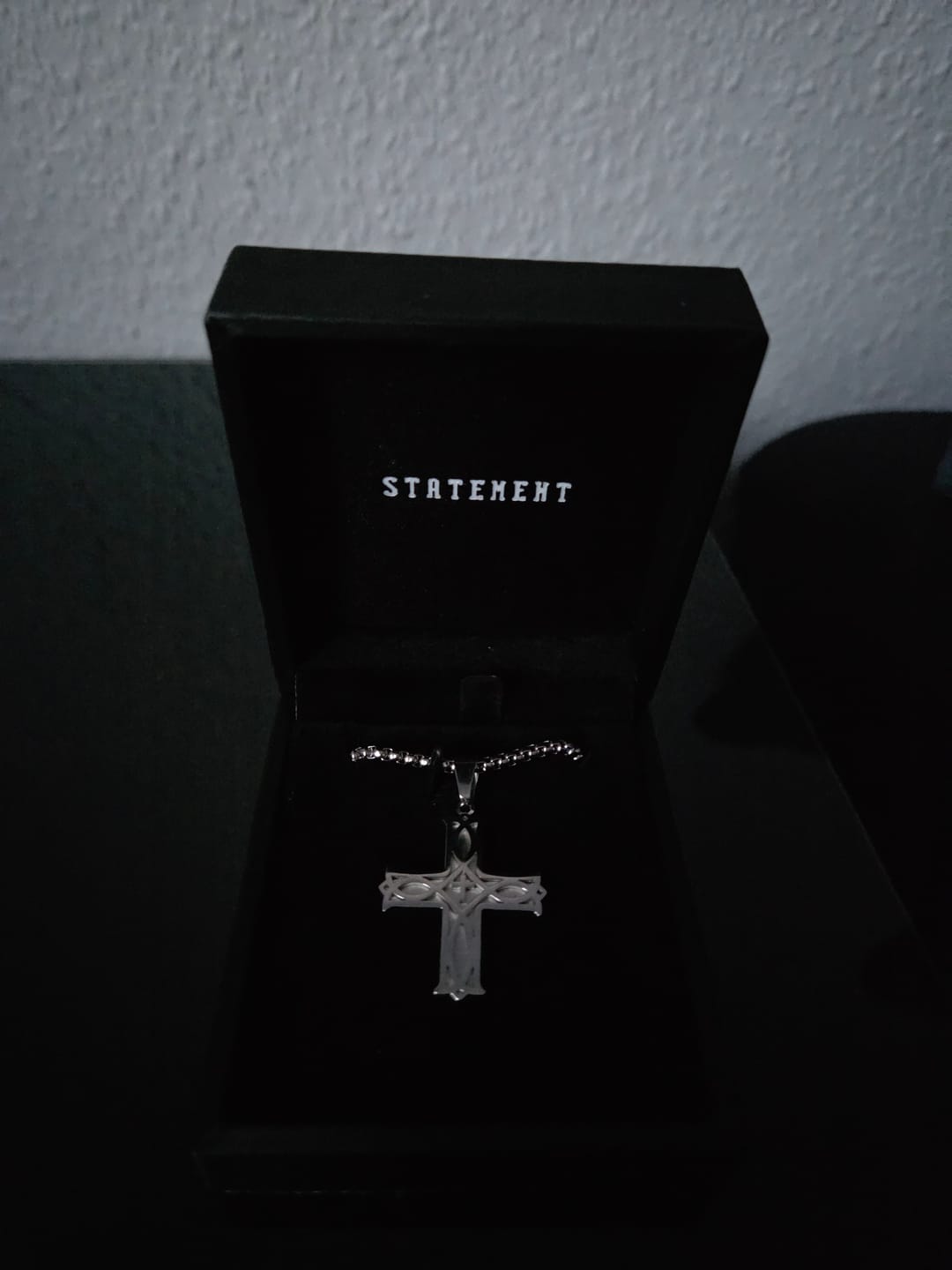 Customer photo review of Statement TM Kreuzkette