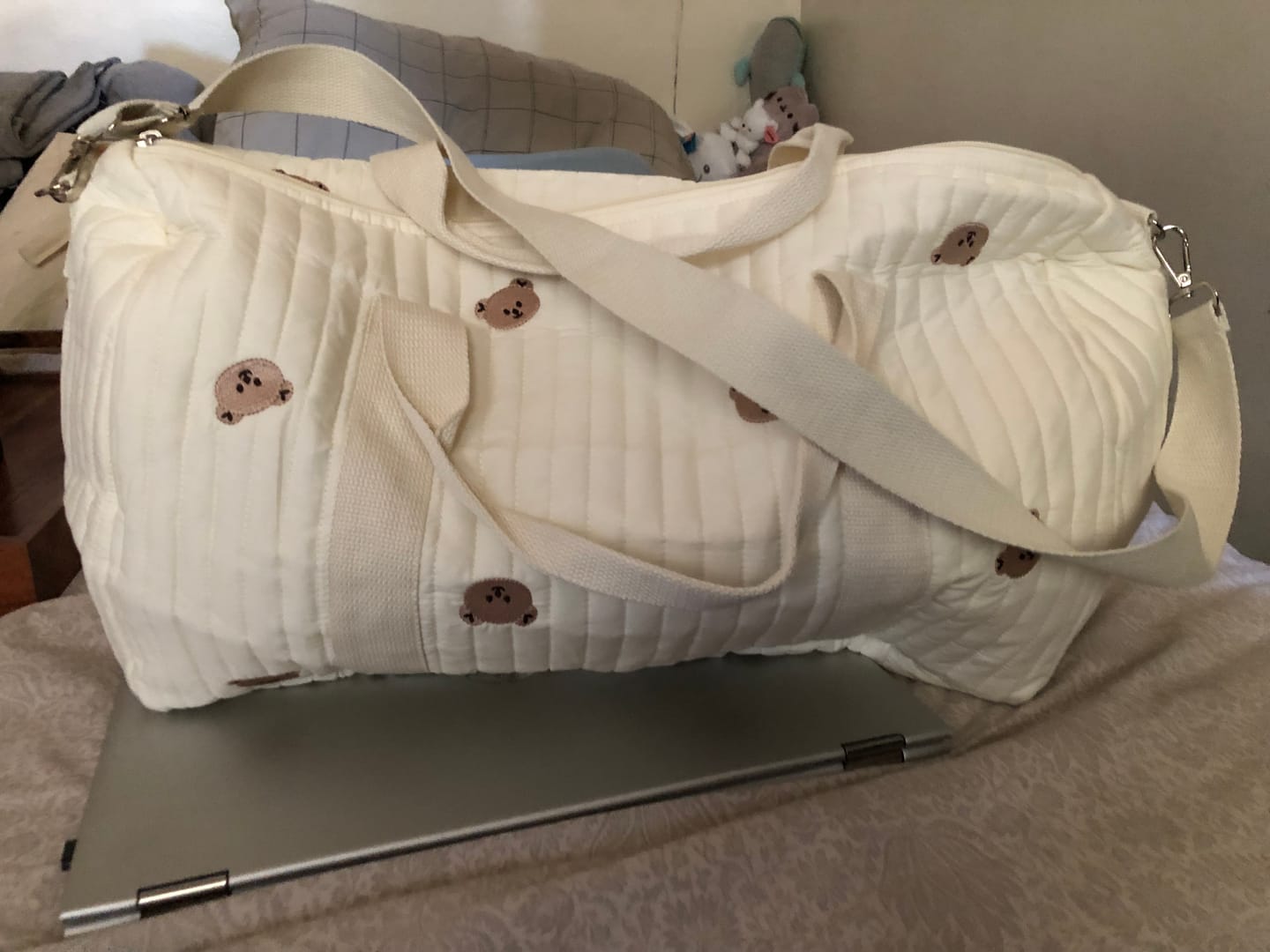 Customer photo review of Mom Essentials Duffle Tote Bag