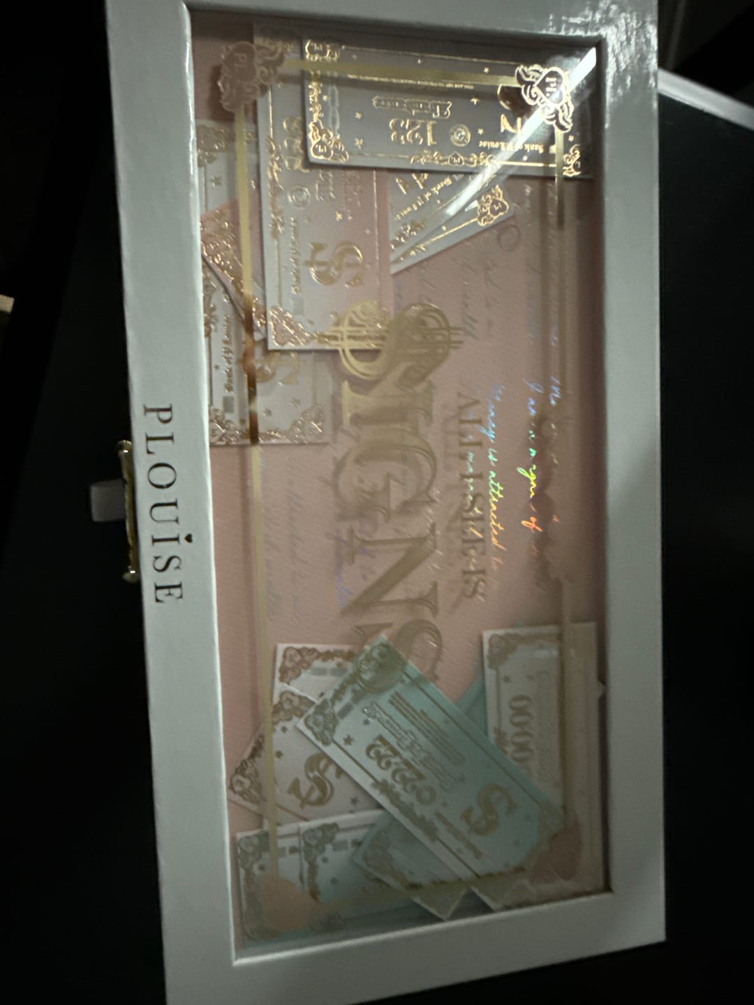 Kundfotorecension av P.Louise All I See Is $igns 42 Pan Eyeshadow Palette