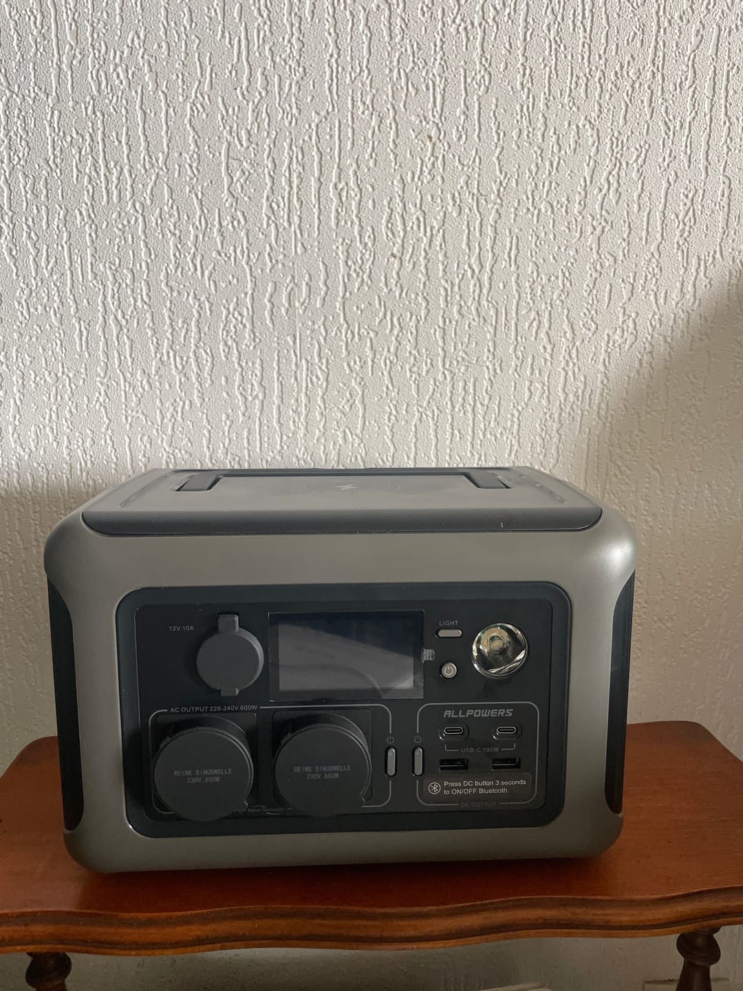 Customer photo review of ALLPOWERS 600W Générateur Solaire R600 avec PV100W