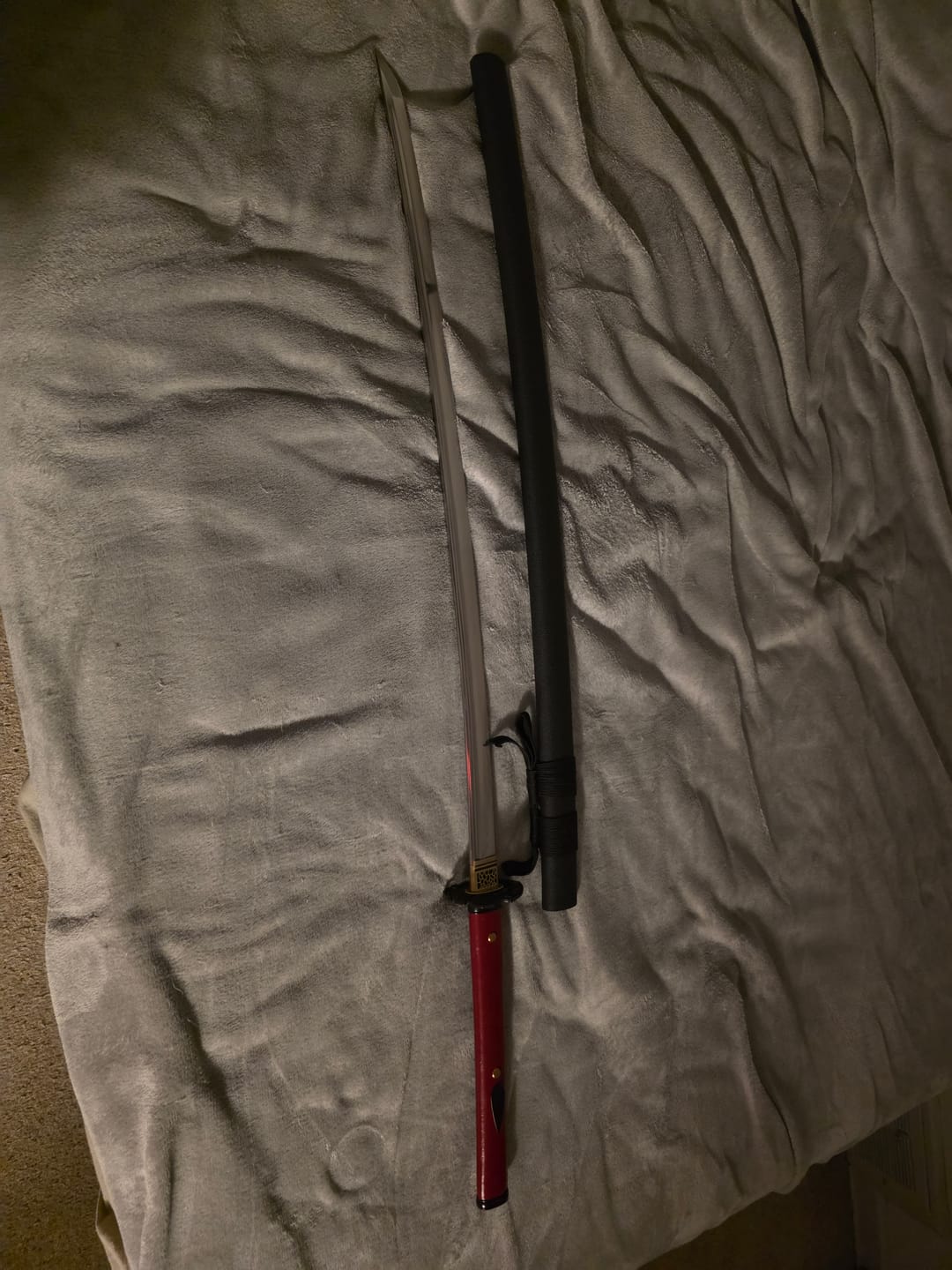 Customer photo review of Shadiversity Medieval Katana