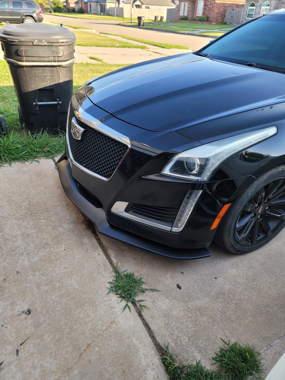 Customer photo review of 2014-19 Cadillac CTS Vsport Performance Front Splitter