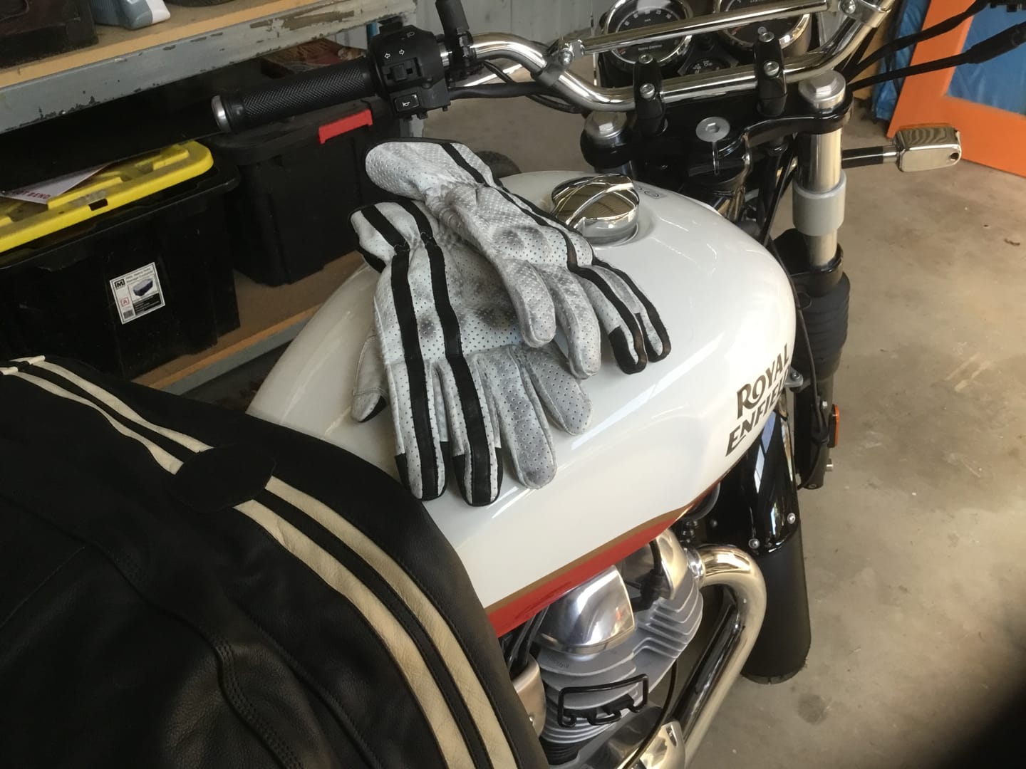 Customer photo review of *NEW* 'Racer' Gloves | Retro Motorbike Gauntlet Gloves | Perforated White Leather