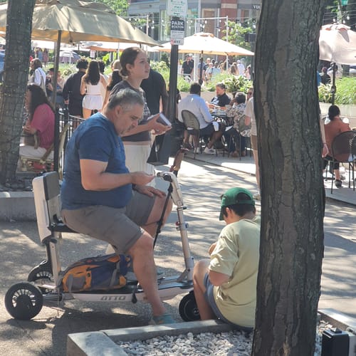 עדי א. review of קלנועית מתקפלת ATTO CLASSIC image 1 out of 1