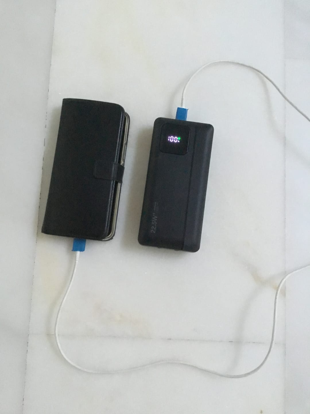 Customer photo review of Siltcon® Powerbank 30000mAh - Snellader