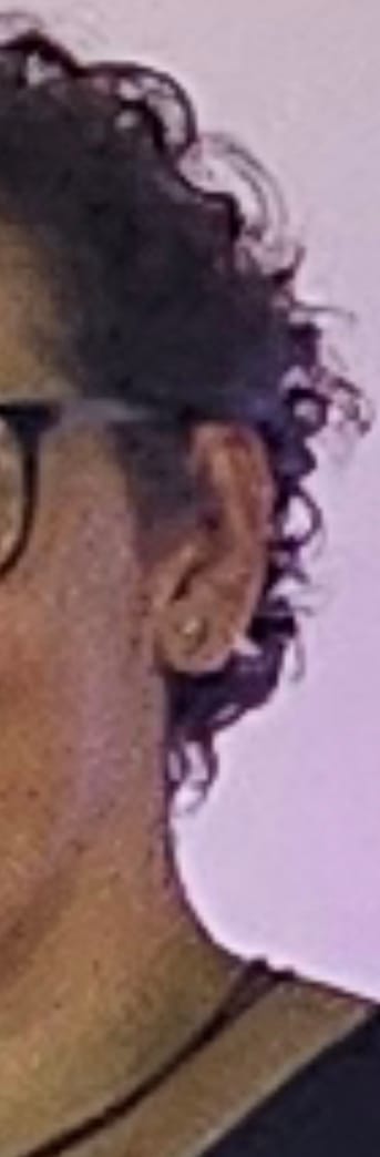 Customer photo review of Que te den mini | Pendientes | Equannt