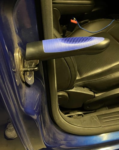 Customer photo review of CarPal Mobility Handle