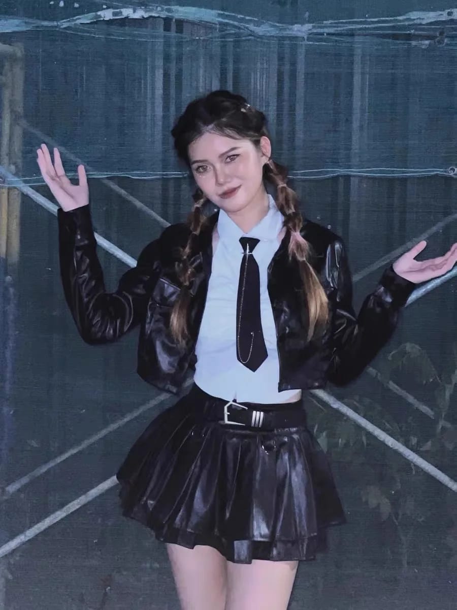 Customer photo review of Black Pleated Leather Mini Skirt