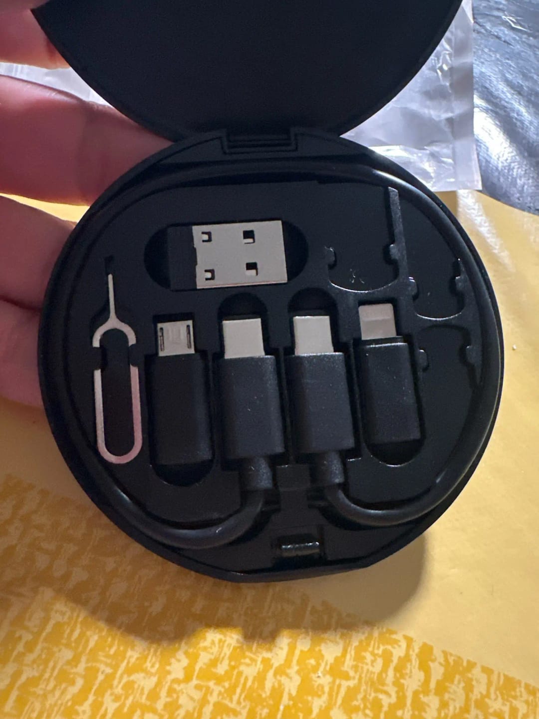 Customer photo review of TechMate (5 in 1 Charger, SIM Tool & Holder)