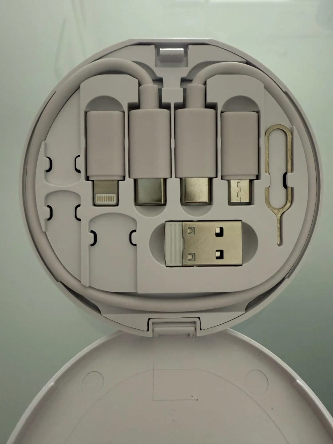Customer photo review of TechMate (5 in 1 Charger, SIM Tool & Holder)