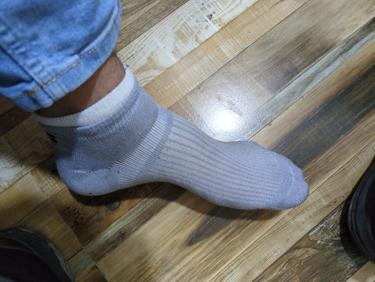 Customer photo review of PREMIUM DOUBLE ELASTIC SOCKS