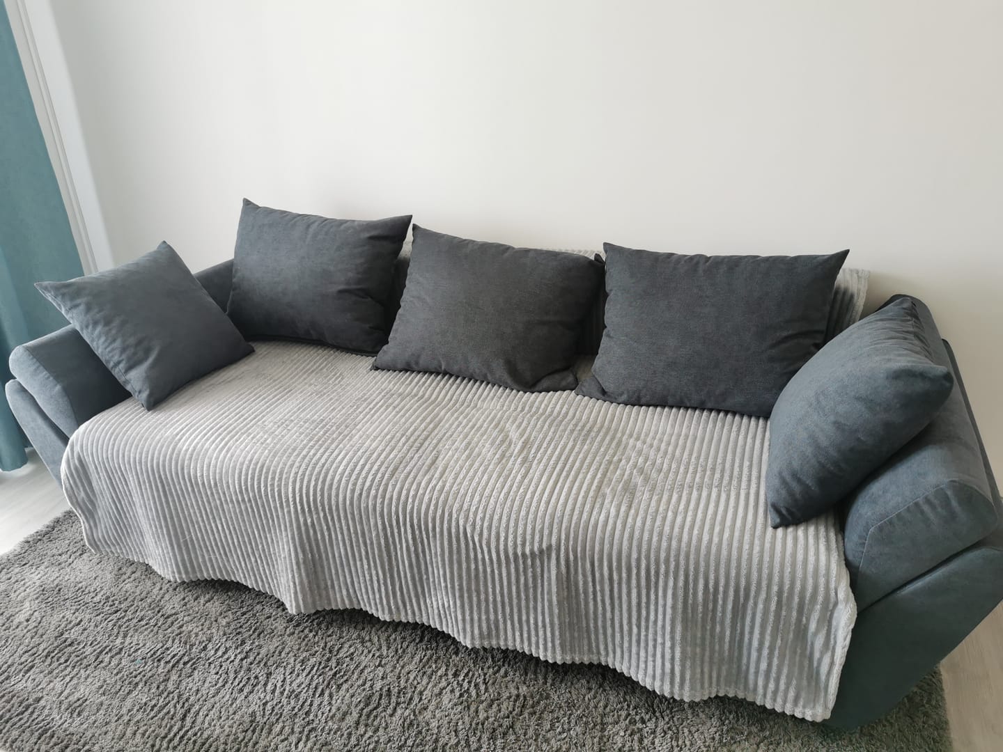 Customer photo review of Canapea extensibilă dumonde cu ladă de depozitare si sezut confortabil din spuma HR, Loana Antracit 250x100 cm