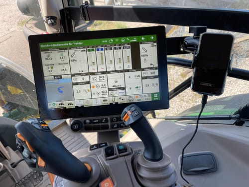 Customer photo review of GADGETME G5 Plus V3 Profi Handyhalterung inkl. Erweiterungsset mit Wireless Ladefunktion 15W Fast Wireless