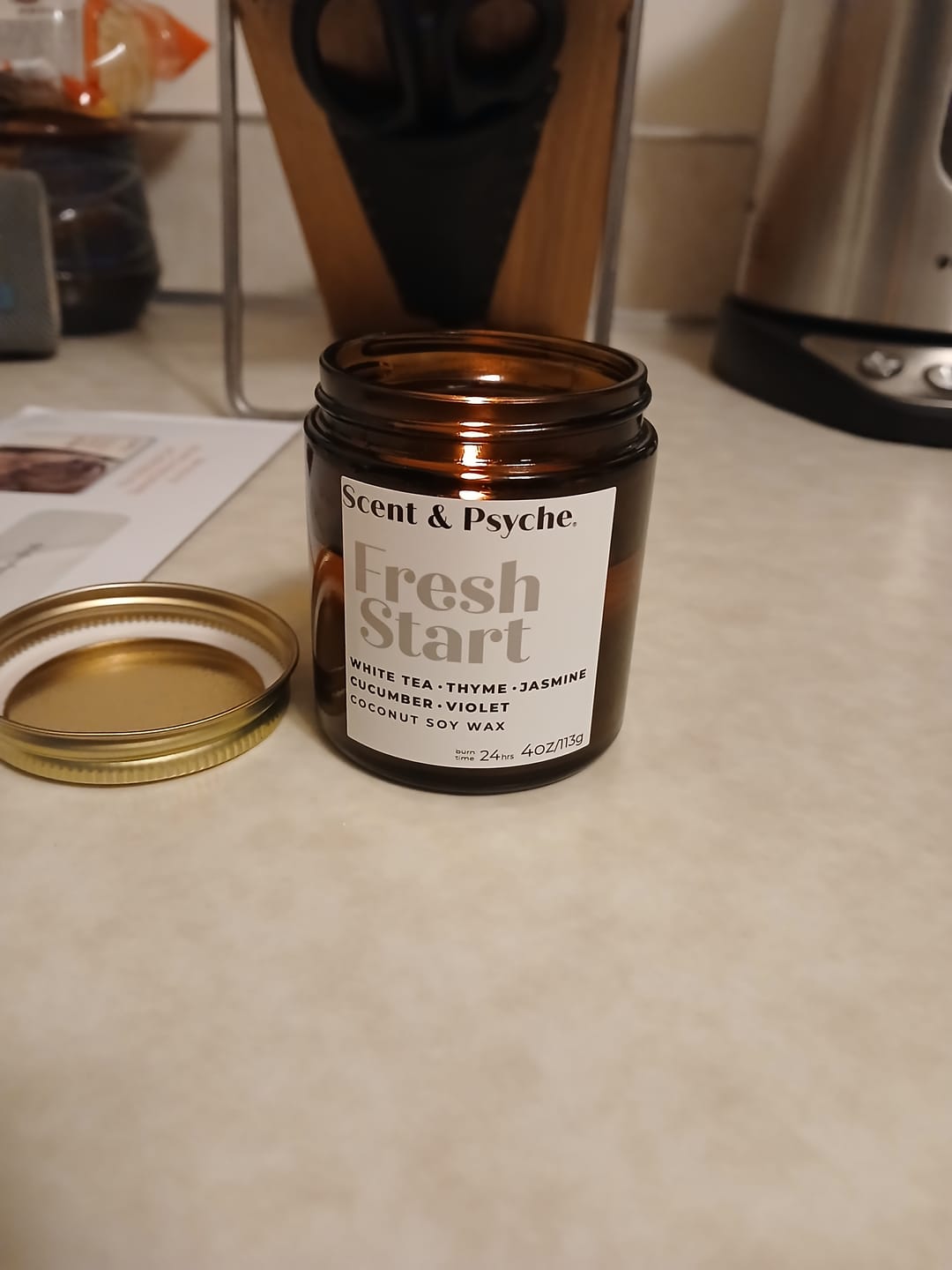 Customer photo review of Fresh Start Scented Candle   - 4oz Amber Jar