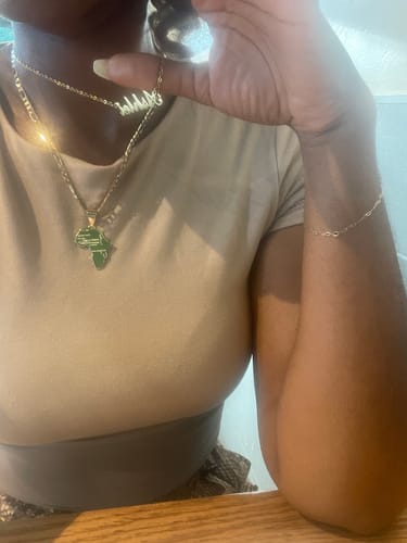 Customer photo review of Personalized Name Necklace