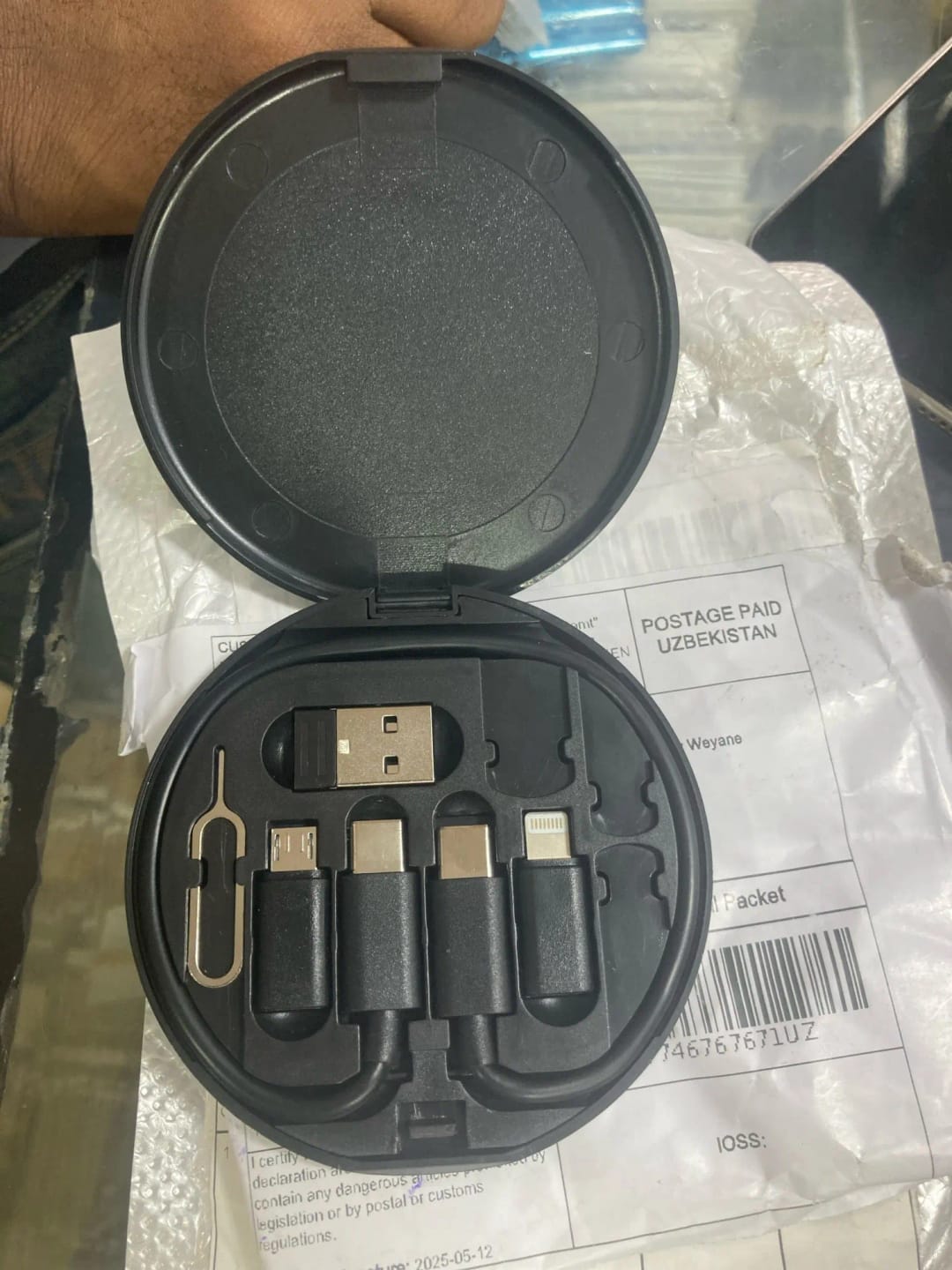 Customer photo review of TechMate (5 in 1 Charger, SIM Tool & Holder)