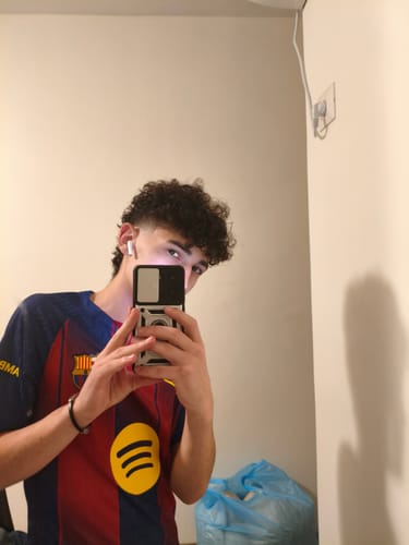 Customer photo review of חולצת כדורגל ברצלונה בית 2025-26