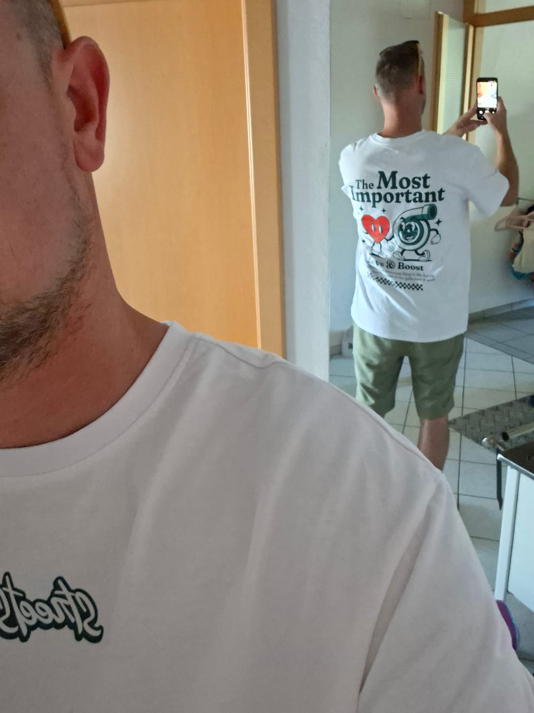 Customer photo review of Street Society "Love & Boost" Oversized T-Shirt