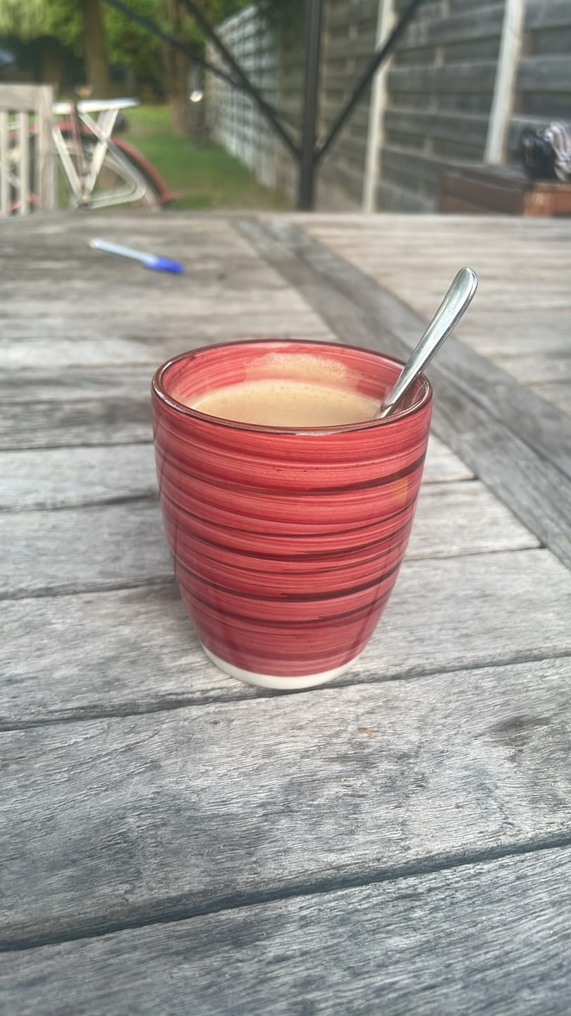 Customer photo review of Cookinglife Serviesset Rhythm & Lines 18-delig / 6 personen - 6 dinerborden, 6 ontbijtborden en 6 diepe borden