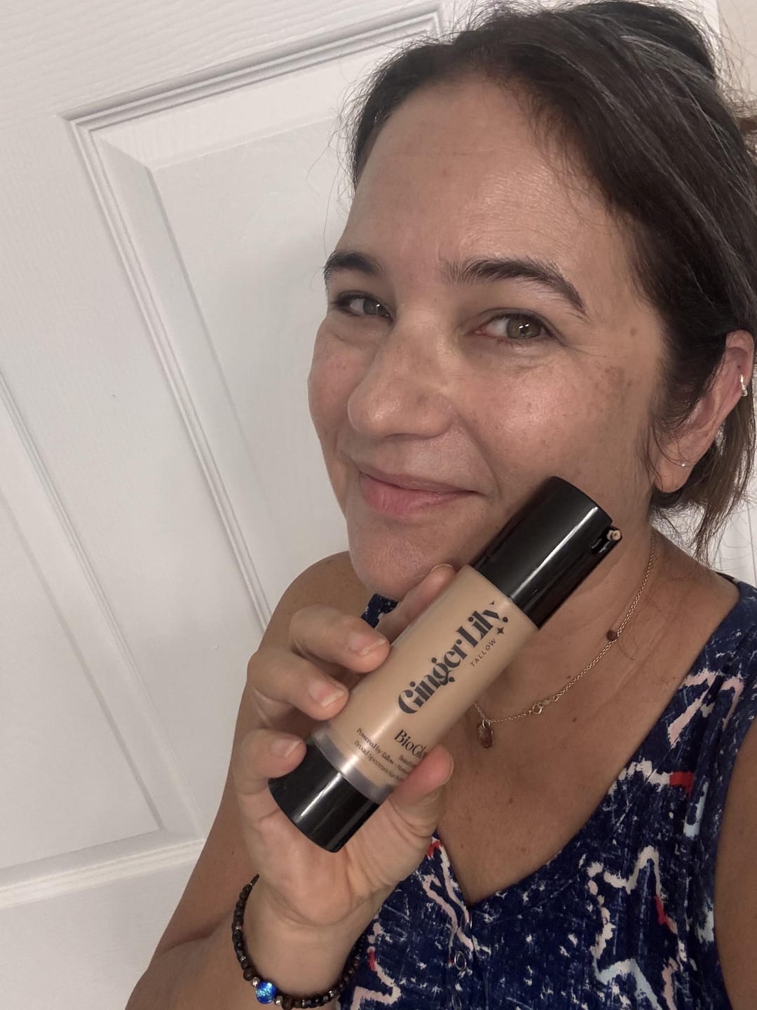 Customer photo review of BioGlow Tinted Hydrator with Tallow + Moroccan Oil