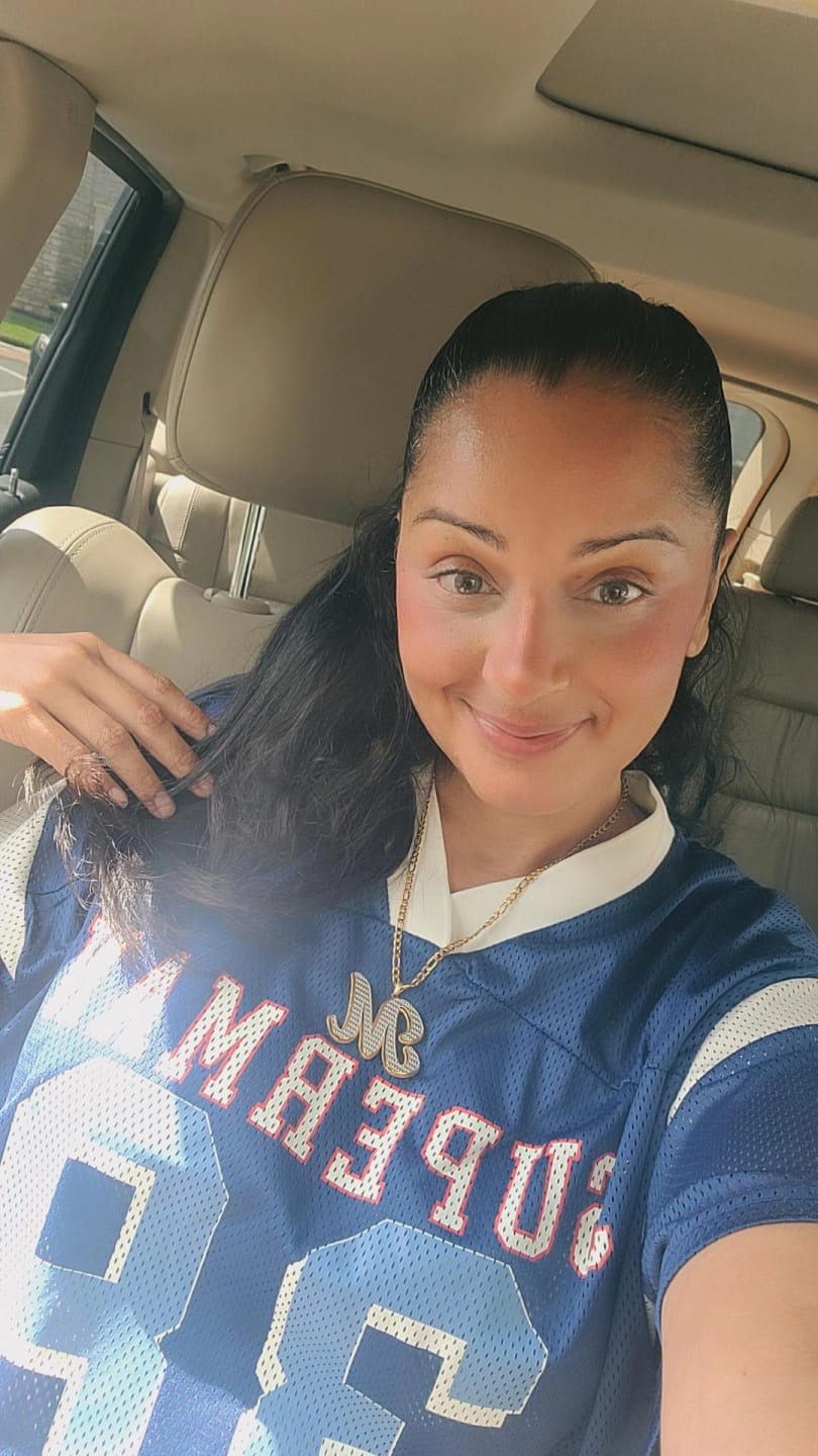 Customer photo review of Double Plated Initial Necklace w/ Figaro Chain
