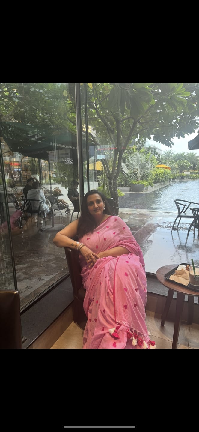 Customer photo review of Pink Love Mulmul Cotton Saree