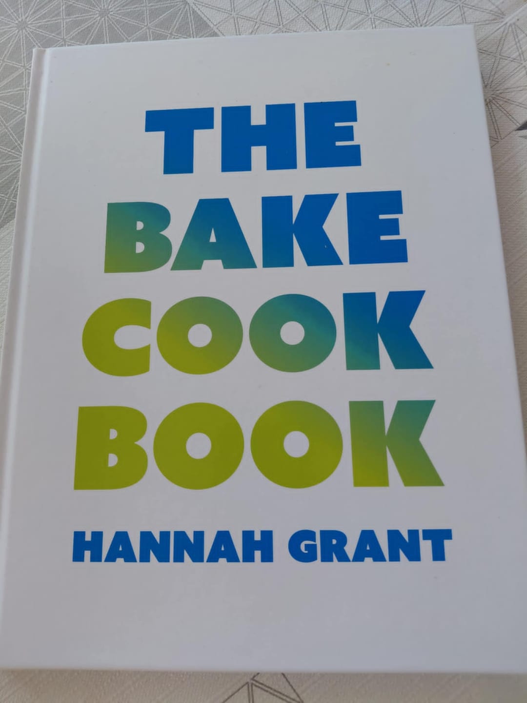 Customer photo review of The Bake Cookbook Pakke
