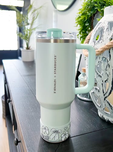 Customer photo review of Clear White Bows Tumbler Boot -fits 20-40oz