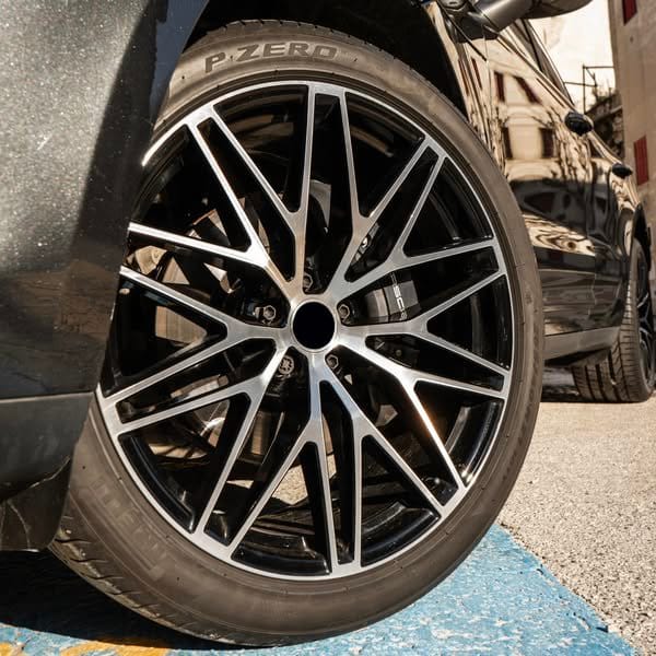 Customer photo review of 21" Rims - Made to Fit Porsche Taycan 2020 2021 2022 2023 2024 2025 | OE Style | 21x9.5/11 Wheels Brand New
