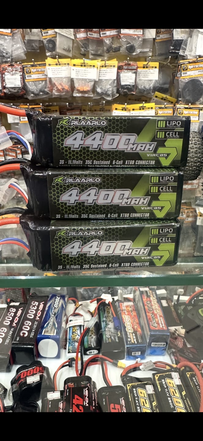 Customer photo review of 11.1V 4400mah 3S Lipo Battery XT60 Plug